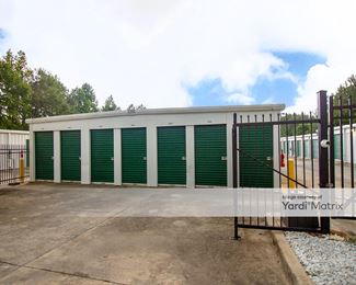 Photo 4 of Dixie Self Storage - 1447 Access Road, Covington, GA