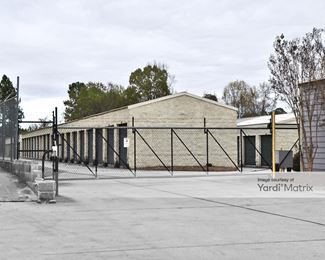 Photo 4 of Space Shop Self Storage - 10211 Hwy 278 East, Covington, GA