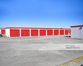 Photo 4 of iStorage - 10928 US 31, Tanner, AL