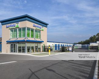 Photo 4 of StoreRight Self Storage - 6108 Commercial Way, Spring Hill, FL