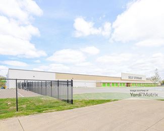 Photo 2 of Space Shop Self Storage - 2600 Lincoln Way East, Massillon, OH