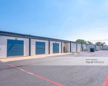 Storage Units for Rent available at 920 North Valley Mills Drive, Waco, TX 76710