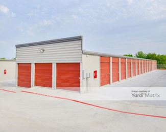 Photo 3 of Public Storage - 7354 Binz Engleman Road, Converse, TX