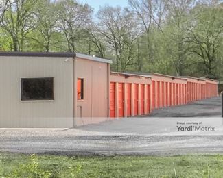 Photo 3 of Storage Rentals of America - 8307 Hixson Pike, Hixson, TN