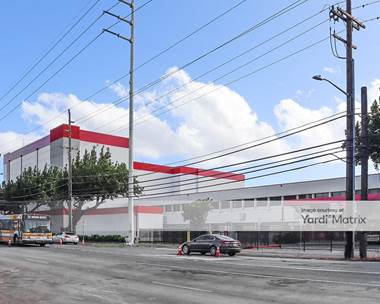 Storage Units for Rent available at 907 Dillingham Blvd, Honolulu, HI 96817