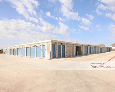 Storage Units for Rent available at 11303 South US 281, San Antonio, TX 78221