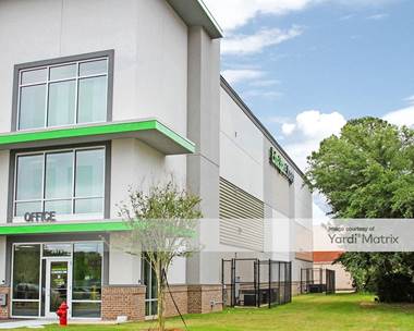 Storage Units for Rent available at 3679 Airport Blvd, Mobile, AL 36608
