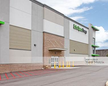 Storage Units for Rent available at 3679 Airport Blvd, Mobile, AL 36608