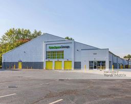 Image for Extra Space Storage - 44 Tennis Plaza Road, Dracut, MA