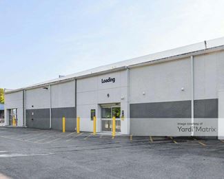 Photo 2 of Extra Space Storage - 44 Tennis Plaza Road, Dracut, MA