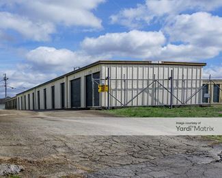 Photo 4 of Collins Mini-Storage - 1103 Nashville Hwy, Lewisburg, TN