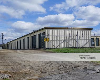 Storage Units for Rent available at 1103 Nashville Hwy, Lewisburg, TN 37091
