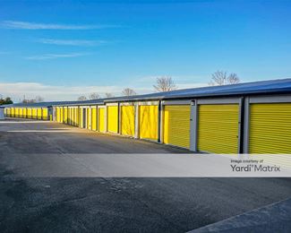 Photo 3 of Storage King USA - 2689 Old Highway 31 North, Columbia, TN