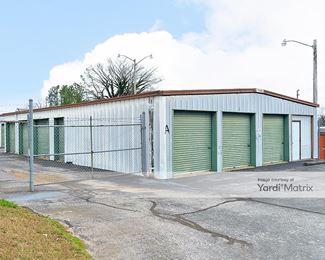 Photo 2 of Sparta Mini Storage - 413 Grissom Street, Sparta, TN