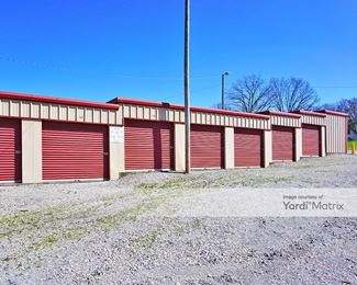 Photo 4 of East Hickman Self Storage - 8103 Vaughn Circle, Lyles, TN
