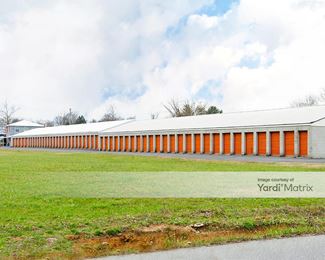 Photo 4 of Cotten Warehouses - 118 Hobson Street, Mcminnville, TN