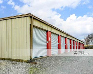 Storage Units for Rent available at 822 Highway 52 By-Pass East, Lafayette, TN 37083
