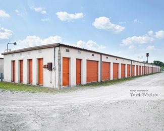 Photo 2 of Security Mini Storage - 720 East College Street, Dickson, TN