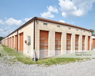 Photo 3 of Security Mini Storage - 720 East College Street, Dickson, TN