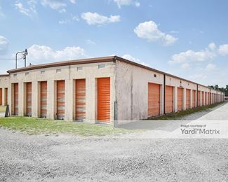 Photo 4 of Security Mini Storage - 720 East College Street, Dickson, TN