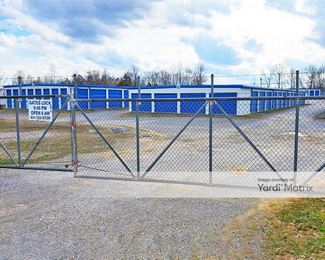Photo 2 of Busy Corner Self Storage - 107 Woodard Stacy Lane, Manchester, TN