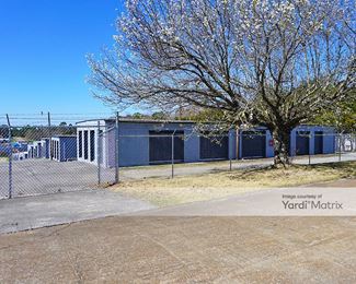 Photo 5 of CubeSmart Self Storage - 200 Sula T Nickell Street, Centerville, TN