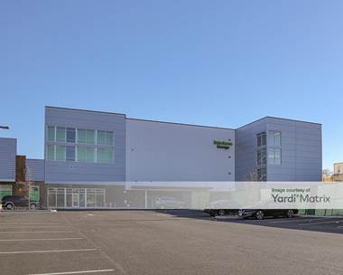Storage Units for Rent available at 435 Tompkins Avenue, Staten Island, NY 10305