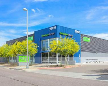 Storage Units for Rent available at 21427 North Black Canyon Hwy, Phoenix, AZ 85027