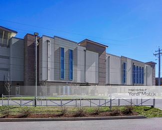 Photo 2 of Extra Space Storage - 6200 Hospitality Drive, Franklin, TN