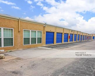 Photo 3 of Extra Space Storage - 3399 Sheila Lane, Dallas, TX