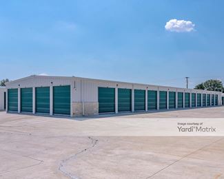 Photo 6 of Ideal Self Storage - 27605 West Hwy 84, McGregor, TX