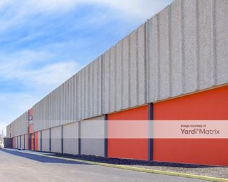 Photo 4 of Devon Self Storage - 1215 East Shelby Drive, Memphis, TN