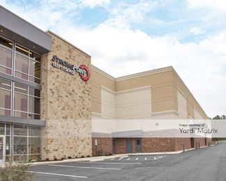 Photo 3 of StrongPoint Self Storage - 2332 North Germantown Pkwy, Cordova, TN