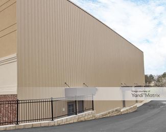 Photo 5 of StrongPoint Self Storage - 2332 North Germantown Pkwy, Cordova, TN