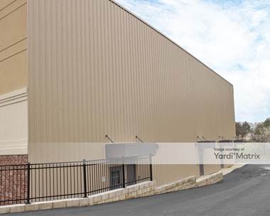 Storage Units for Rent available at 2332 North Germantown Pkwy, Cordova, TN 38016