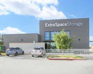 Photo 1 of Extra Space Storage - 3020 East Sherman Drive, Denton, TX