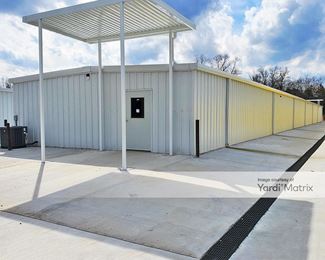 Photo 2 of Storage Depot of Shelbyville - 1837 US-41A North, Shelbyville, TN