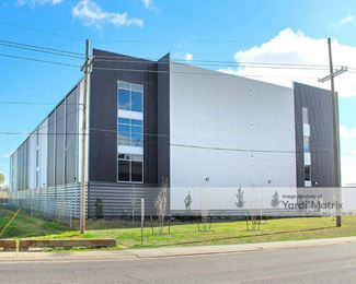 Photo 2 of Storage Center, The - 1400 Westbank Expwy, Harvey, LA