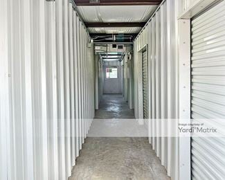 Photo 4 of Stow-Away Storage - 15249 US Hwy 331 North, Freeport, FL