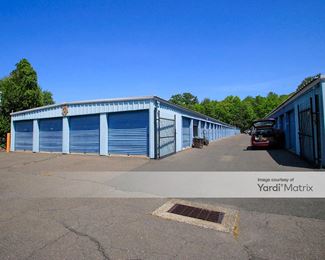 Photo 1 of Extra Space Storage - 688 Sullivan Avenue South, Windsor, CT