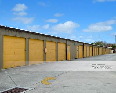 Storage Units for Rent available at 1655 10th Avenue, Vero Beach, FL 32960