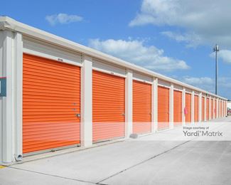 Photo 2 of Public Storage - 1401 SE Federal Hwy, Stuart, FL