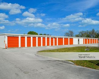 Photo 4 of Public Storage - 650 4th Street, Vero Beach, FL