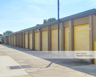 Photo 3 of Storage Rentals of America - 8485 20th Street, Vero Beach, FL