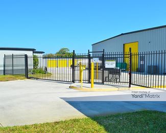 Photo 2 of Storage King USA - 2448 North US Highway 1, Fort Pierce, FL