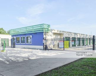 Photo 1 of StoreRight Self Storage - 1755 Oslo Road, Vero Beach, FL