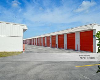 Photo 1 of Public Storage - 380 5th Street SW, Vero Beach, FL