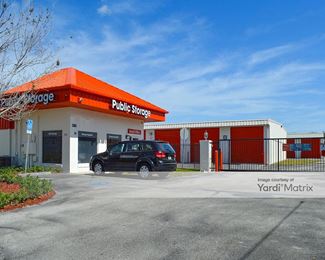 Photo 2 of Public Storage - 380 5th Street SW, Vero Beach, FL