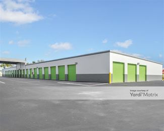 Photo 3 of Extra Space Storage - 2990 SE Gran Park Way, Stuart, FL