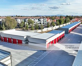 Photo 4 of StorAmerica Self Storage - 4031 West Craig Road, North Las Vegas, NV